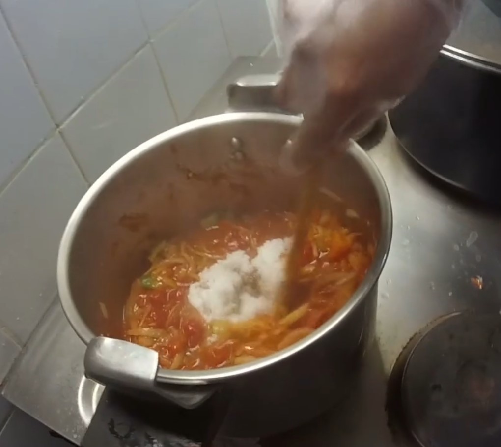 Salman chez la Petite Marmitte